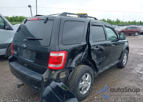2012 Ford Escape Xlt z USA, uszkodzony, nr VIN 1FMCU9D74CKC00087